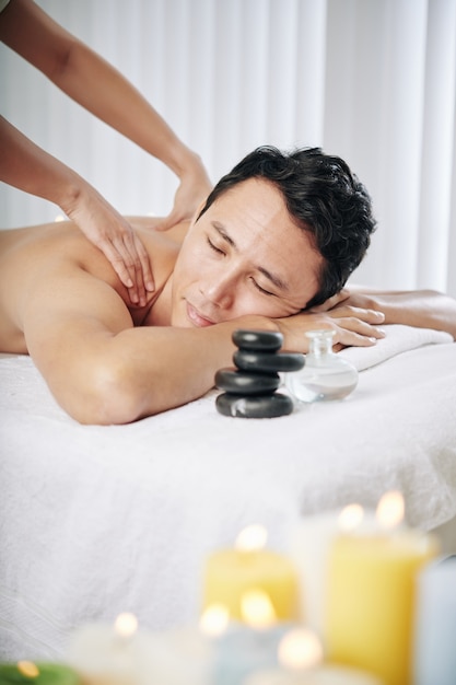 Relaxing back massage