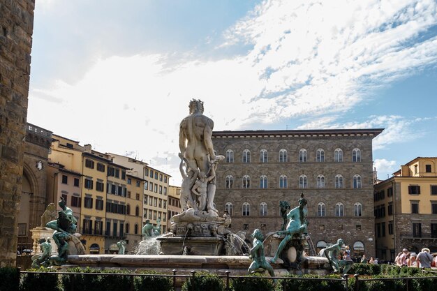 Foto replica van david en andere beelden piazza della signoria