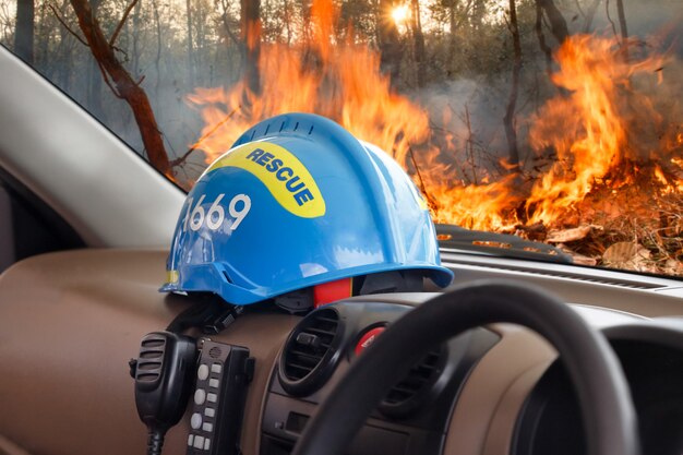 Casco di salvataggio messo all'interno del veicolo