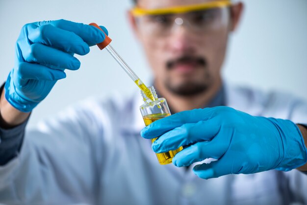 researchers are testing the skin for the development of cosmetics