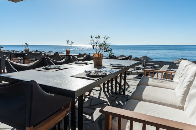 Restaurant on the beach 