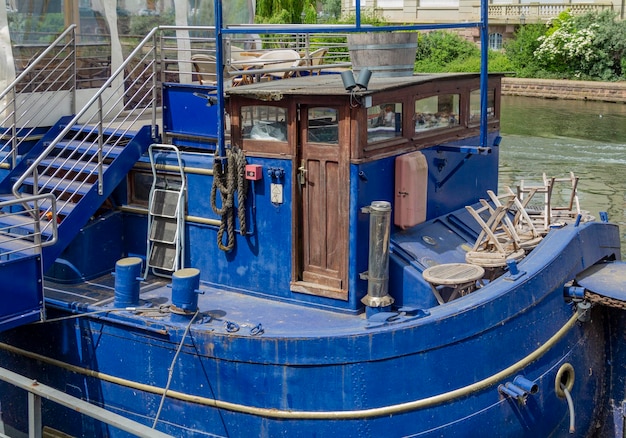 Restaurant boat