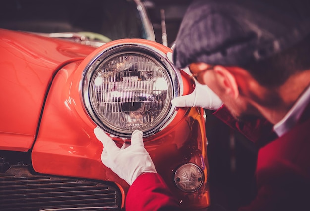 Foto ripristino del tema dell'auto d'epoca