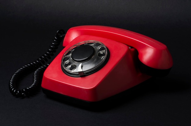 レトロな赤い電話