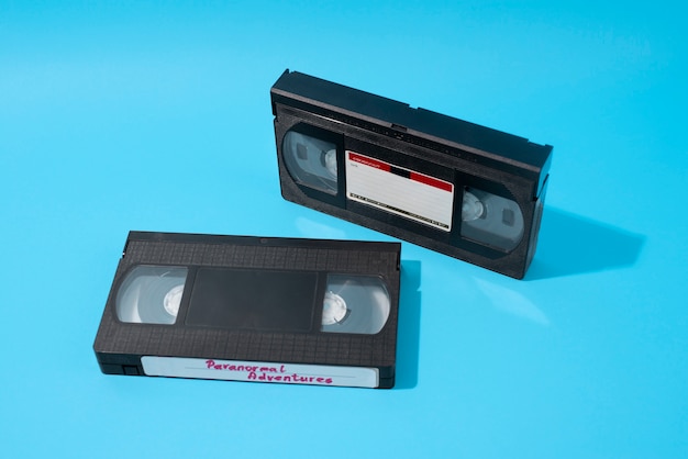 Foto retro vhs verpakkingsarrangement hoge hoek