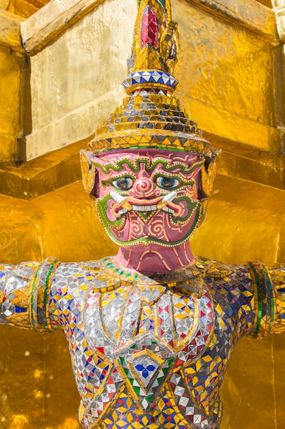 Reus bij de Emerald Buddha-tempel, Bangkok, Thailand