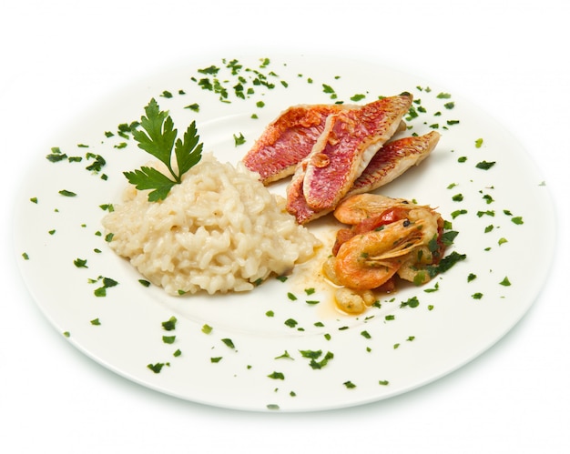 Rice with red mullet fillets and seafood