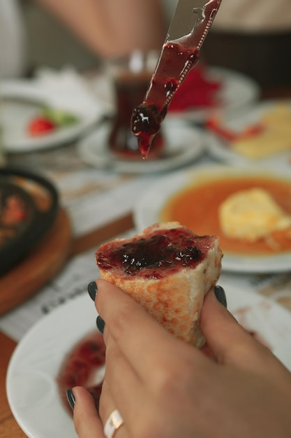 濃厚で美味しいトルコ式朝食