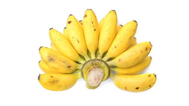 Rijpe banaan of gecultiveerde banaan geïsoleerd op een witte achtergrond