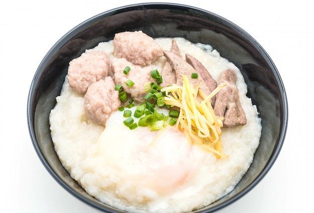 rijstepap met varkensvlees en ei