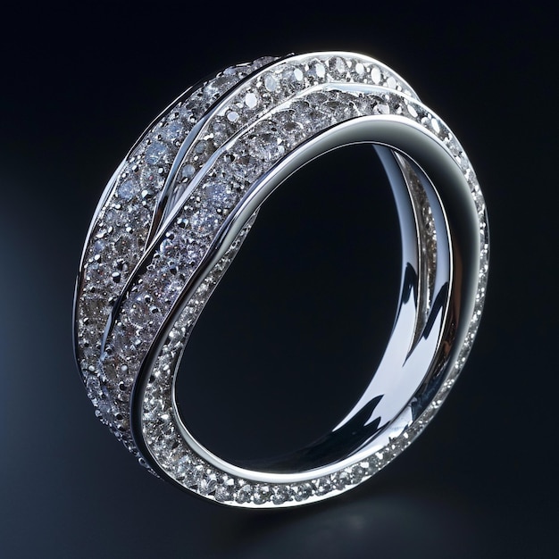 다이아몬드 반지로 된 반지.