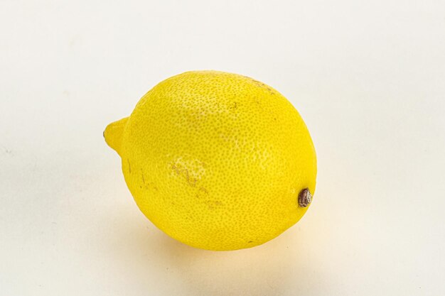 Photo ripe sour yellow juicy lemon