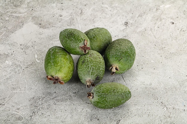 Photo ripe sweet huicy exotic feijoa