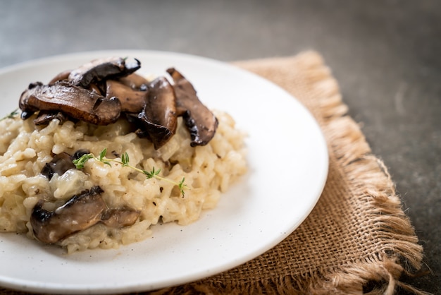 risotto with mushroom and cheese