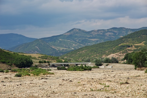 아제르바이잔 코카서스 산맥의 강