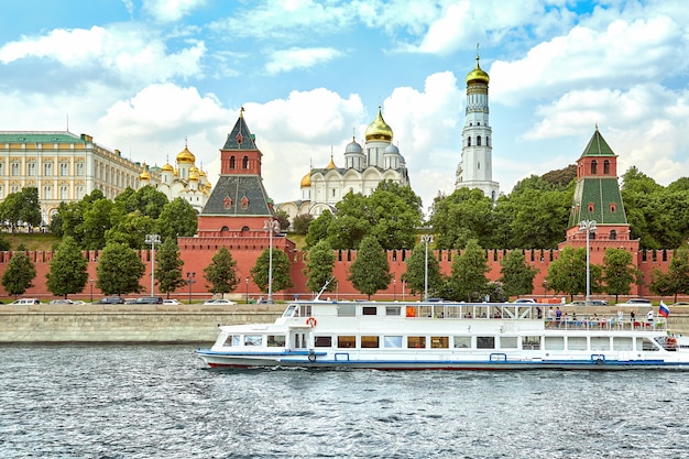 River ship in front of the Kremlin