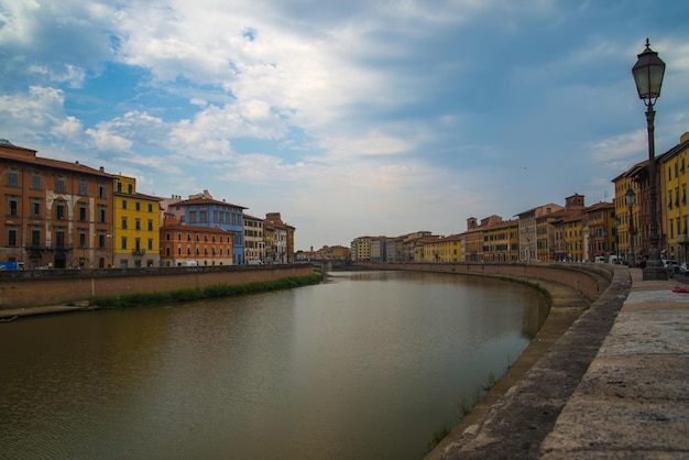 Rivier de Arno in Florence