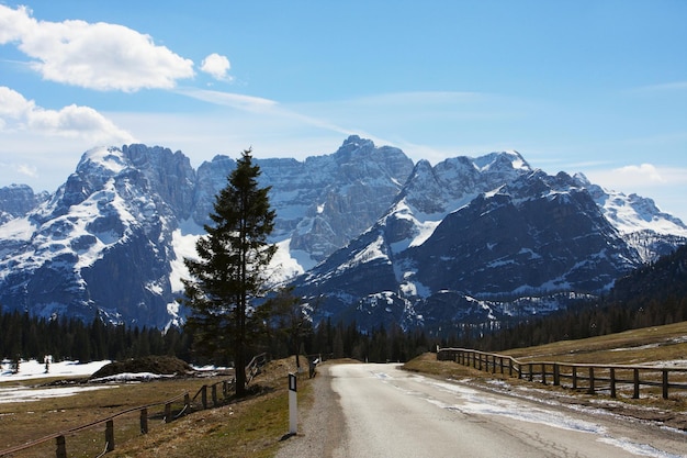 Road to the mountains