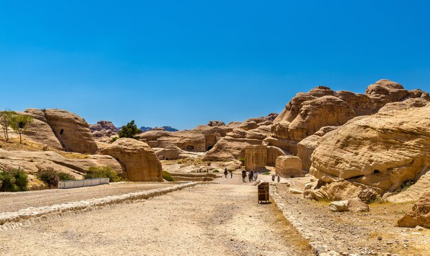 La strada per il siq a petra - giordania