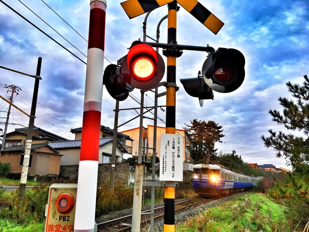 Foto strada al tramonto