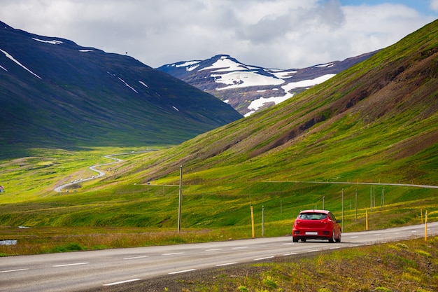 Road trip on the countryside rode in Iceland, Summertime