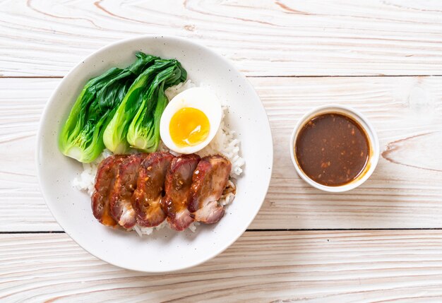 roast barbecue red pork on topped rice