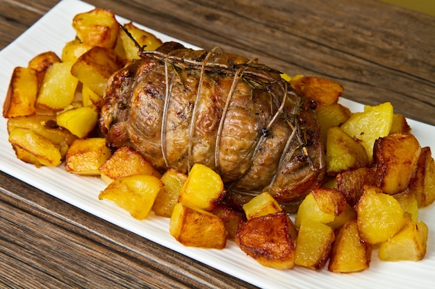 Roast beef with potatoes