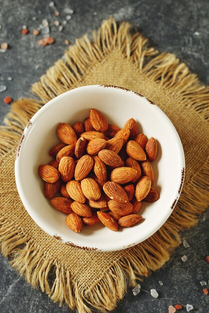 Roasted almonds with sea salt