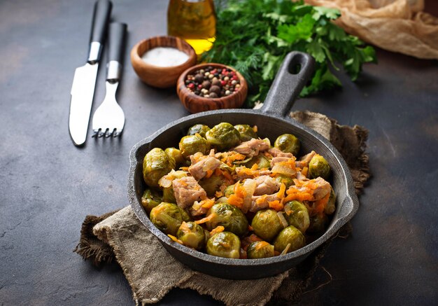 Roasted brussels sprouts with meat