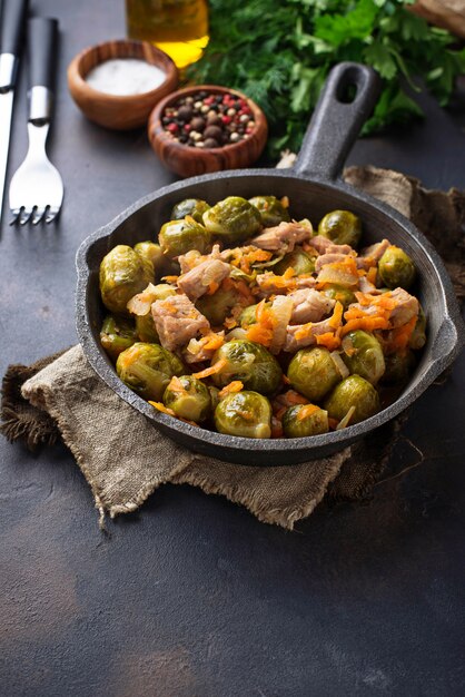 Roasted brussels sprouts with meat