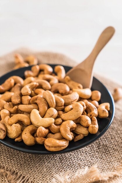 Roasted cashew nuts