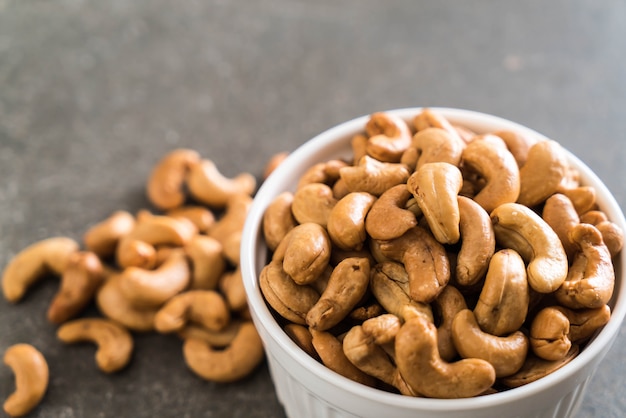 Roasted cashew nuts