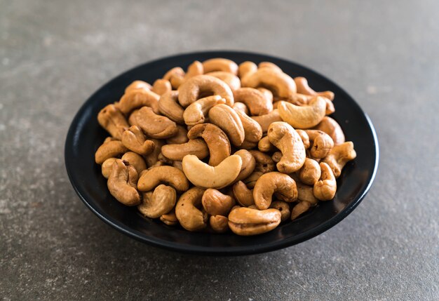 Roasted cashew nuts