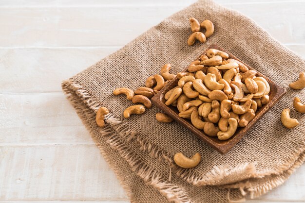 Roasted cashew nuts