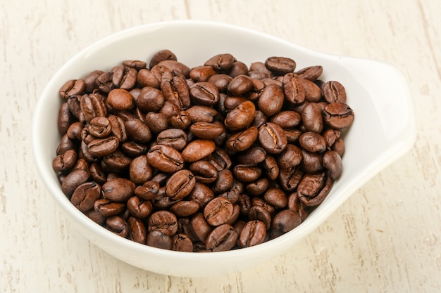 Roasted coffee beans