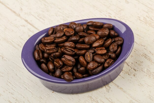 Roasted coffee beans