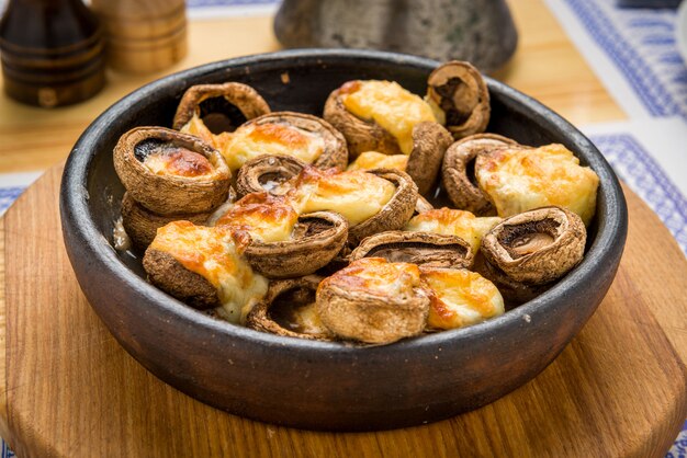 Roasted mashrooms, Georgian cuisine