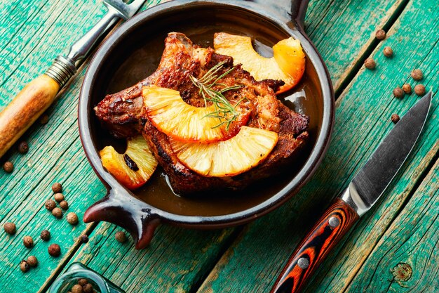 Roasted meat with pineapple