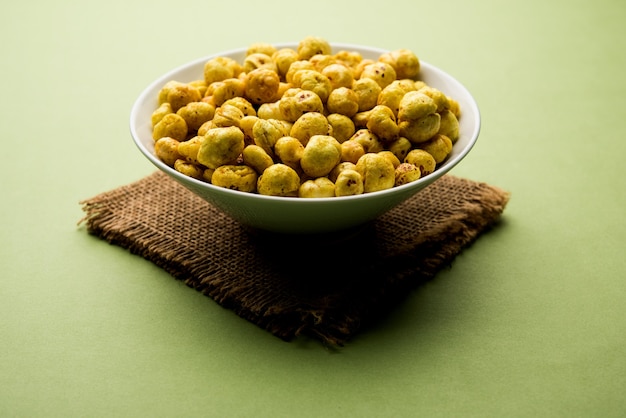 Roasted Phool Makhana or Crispy Lotus pops Seed served in a bowl, selective focus