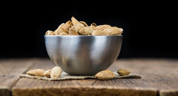 Roasted and salted Almonds with shell