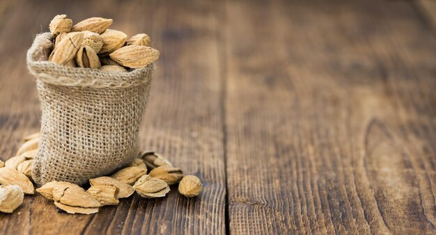 Roasted and salted Almonds with shell