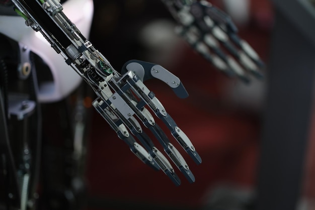 Robot arm and machine learning of contact and consciousness