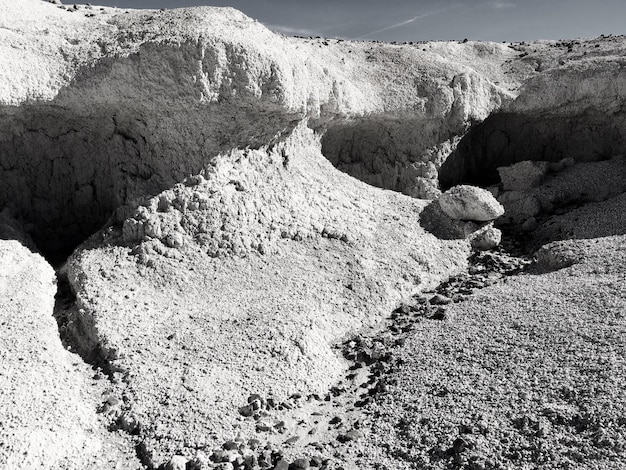 Photo rock formation on sunny day