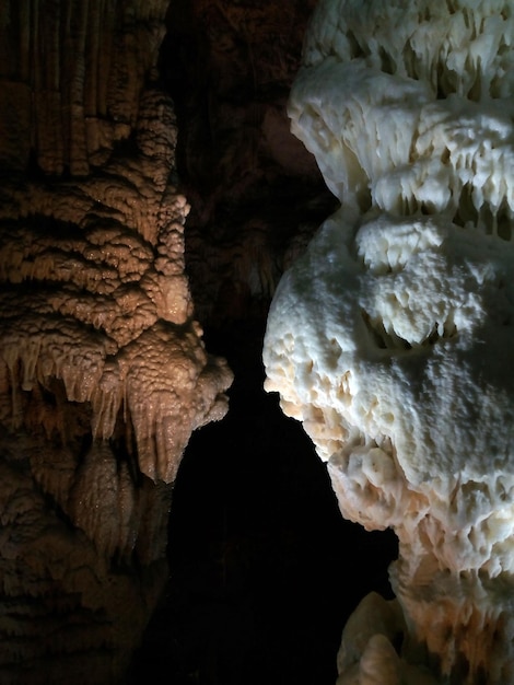 Photo rock formations in cave