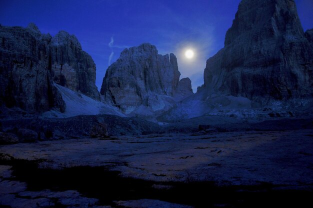 Foto formazioni rocciose sul paesaggio contro il cielo