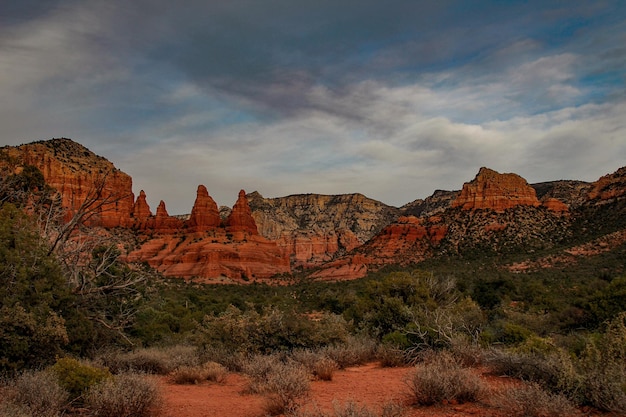 Photo rock formations on landscape against sky