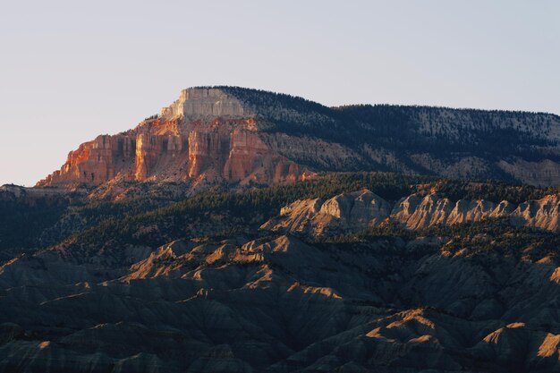 Photo rock formations on mountain