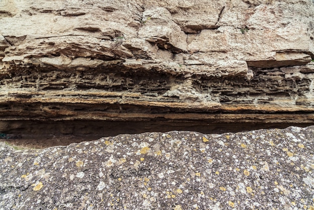 Foto trama di strati di roccia. rocce sedimentarie