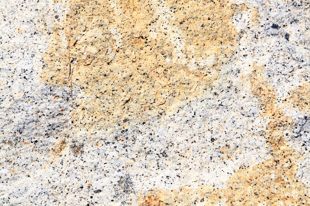 Скальный фон и почва