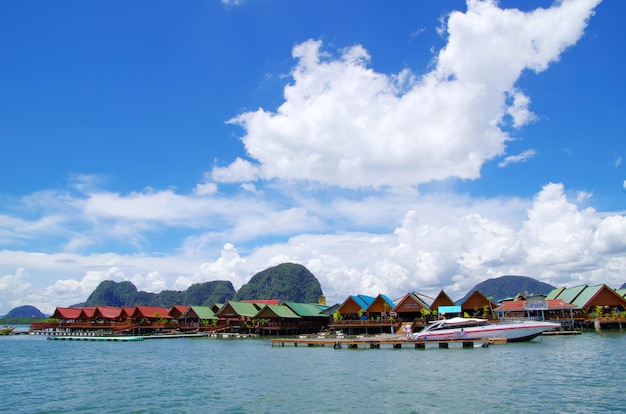 Rocks and sea in Krabi Thsiland